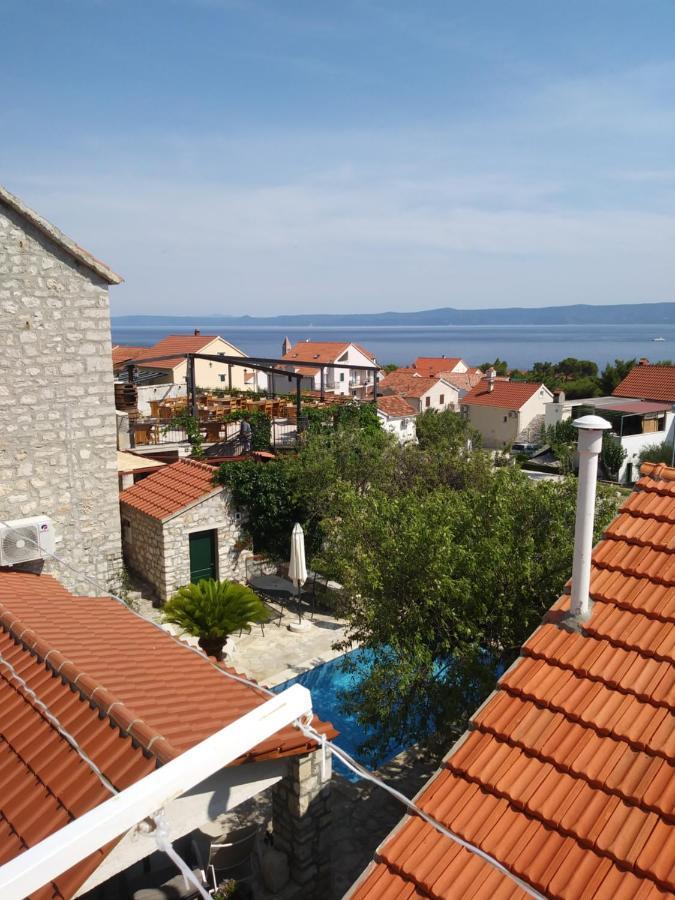 Apartments Soljacic Бол Экстерьер фото