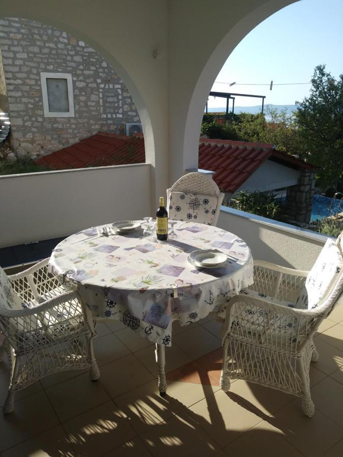 Apartments Soljacic Бол Экстерьер фото