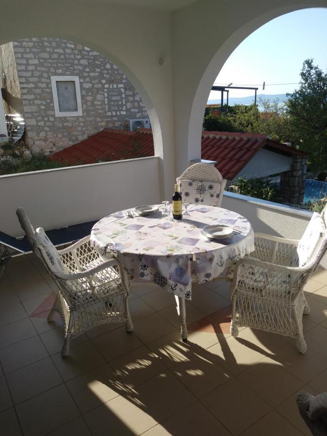 Apartments Soljacic Бол Экстерьер фото